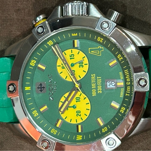 Zodiac Men's Watch with Green Dial and Yellow Accents - Picture 1 of 11
